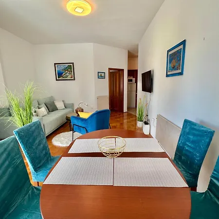 Bliss Apartament *